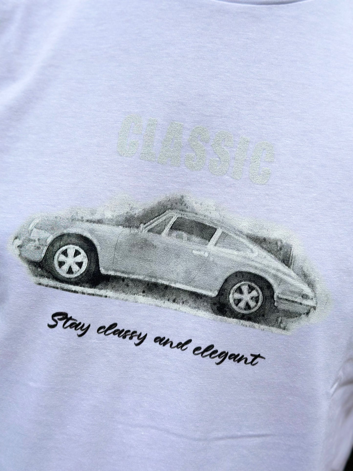 T-Shirt "CLASSY"